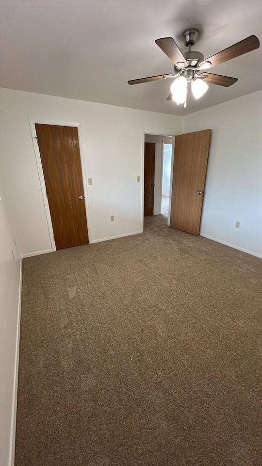 1162 Dakota Dr - Photo 6 of 7