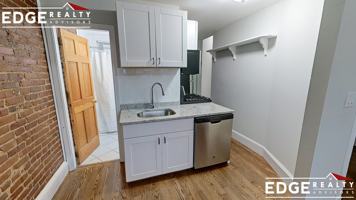 featured image of 1 Linden St #3