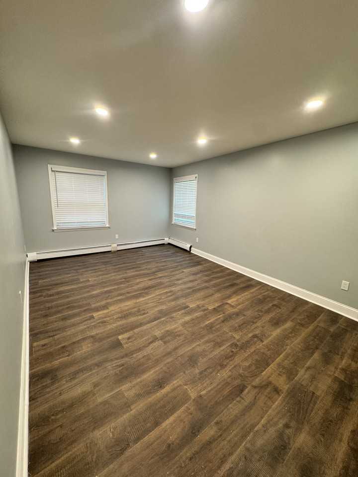2 6th Ave #NA - Photo 6 of 20