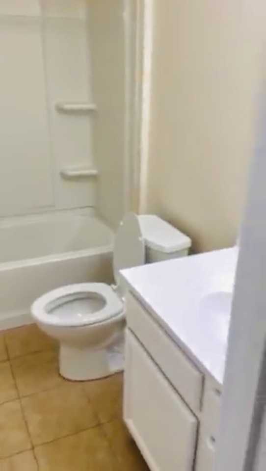 5790 Lee Rd S #6 - Photo 7 of 12