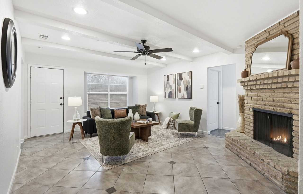 4706 Esterbrook #NA - Photo 3 of 4