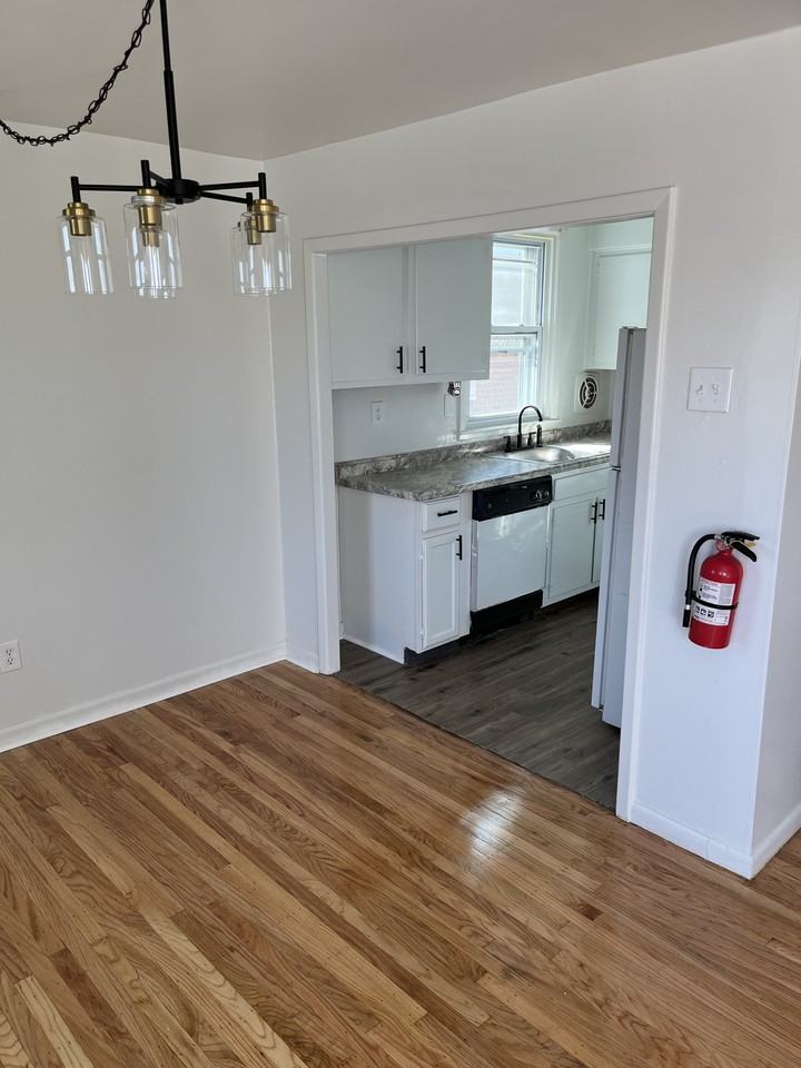 5316 Rutland St #2 - Photo 4 of 16