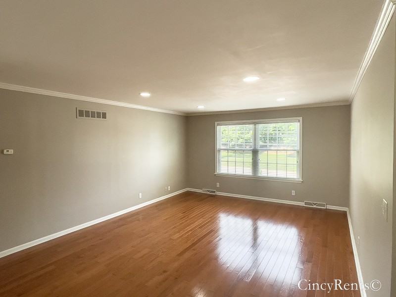 3695 Erie Ave #D - Photo 4 of 26