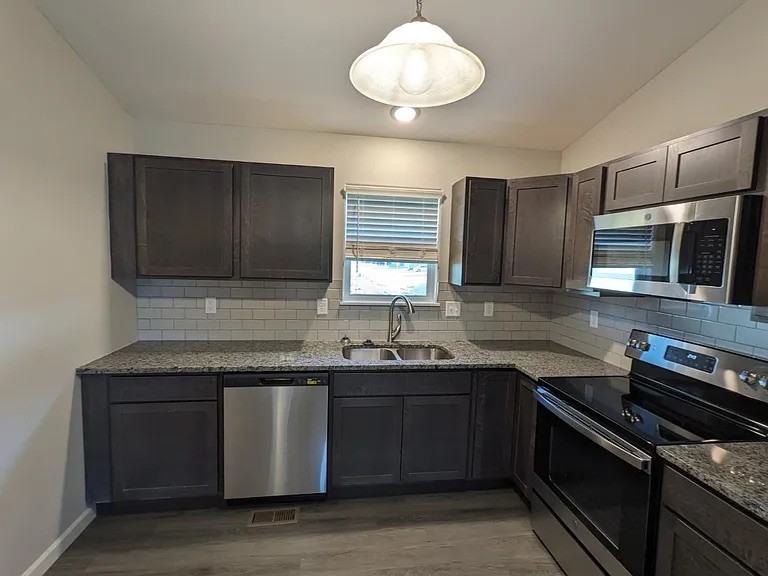 5277 N Toben Ct #5277 - Photo 3 of 17