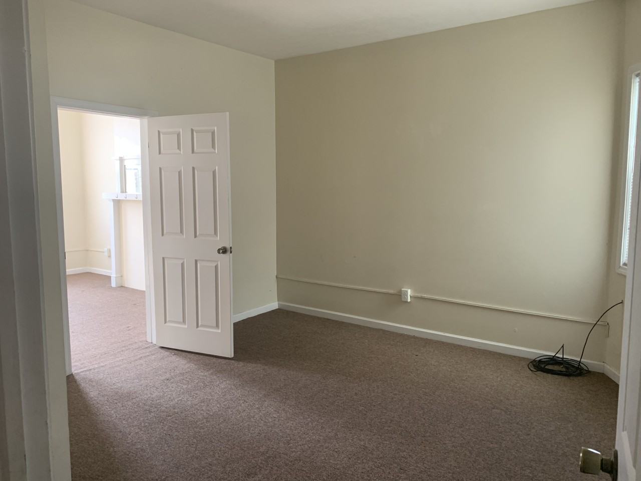 649 Midland Ave #2APT - Photo 7 of 10