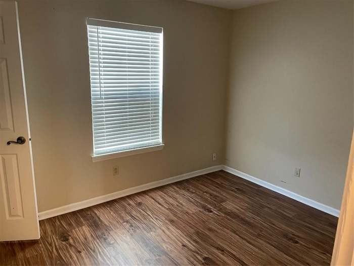 12966 Saint Andrews Way #NA - Photo 4 of 16
