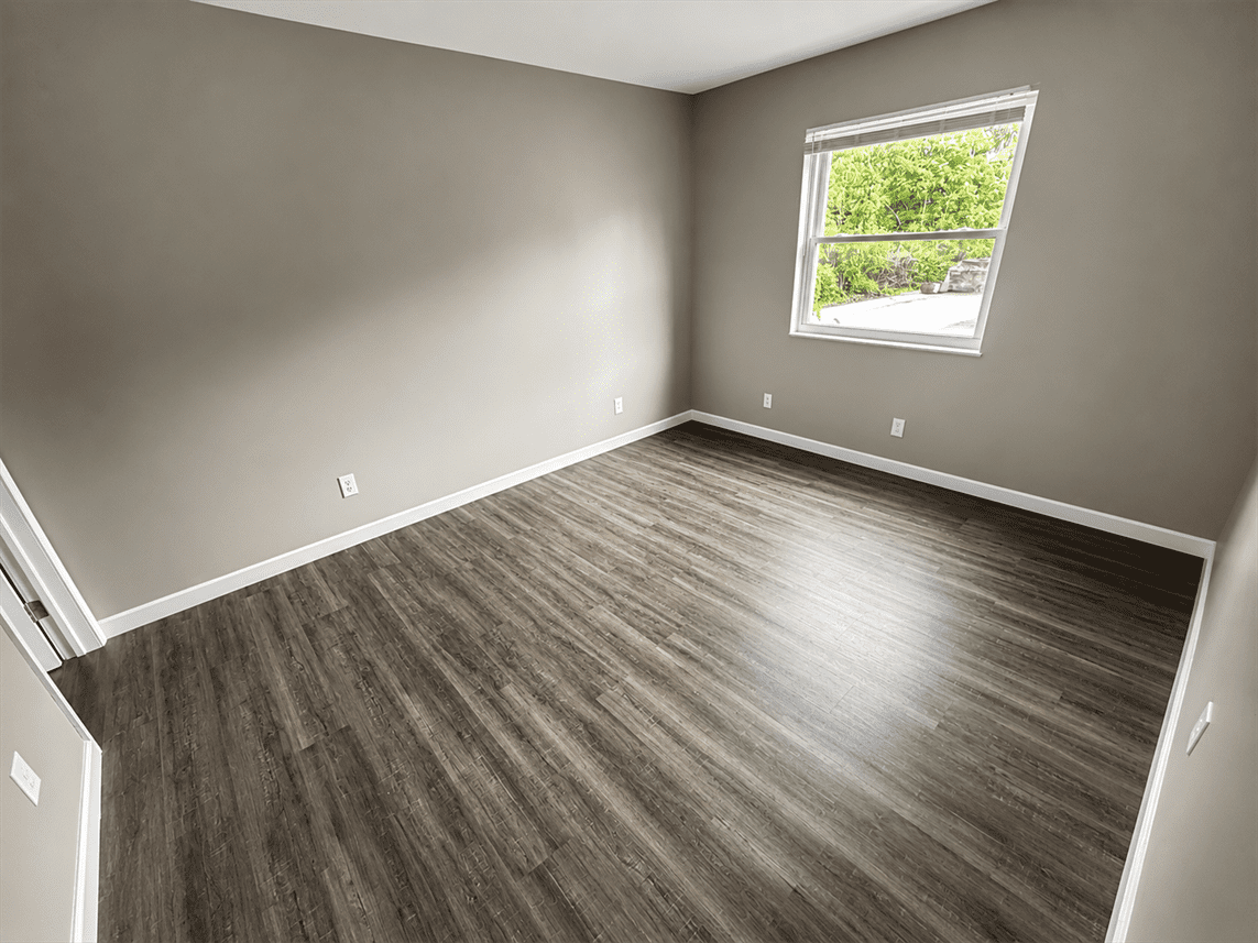 2036 Catalpa Dr #B - Photo 7 of 9