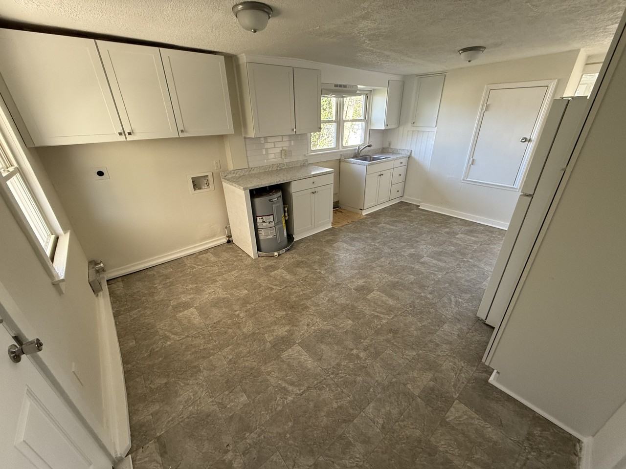 1112 11th Ave #NA - Photo 3 of 8