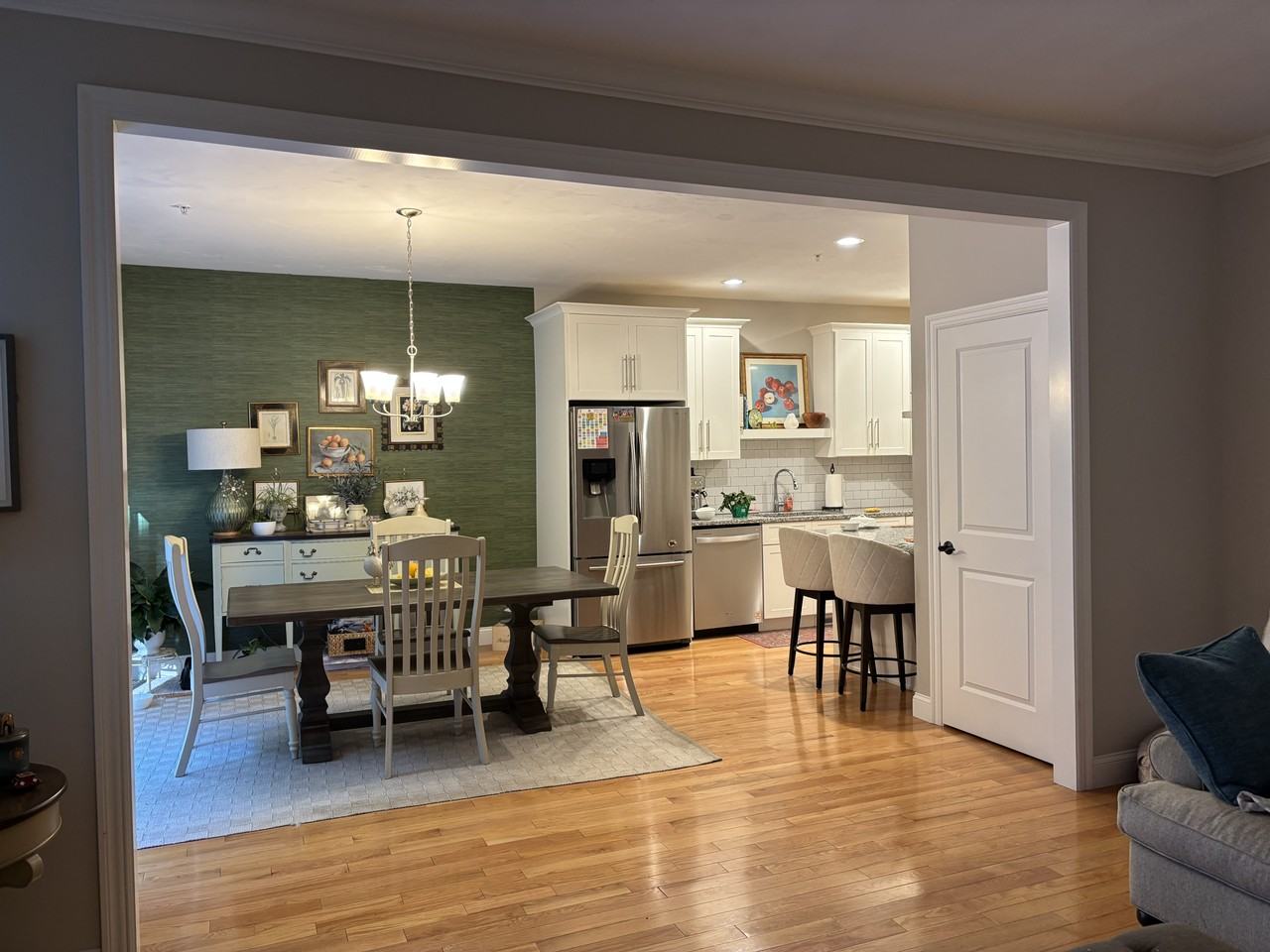 9 Evergreen Dr #1 - Photo 4 of 15