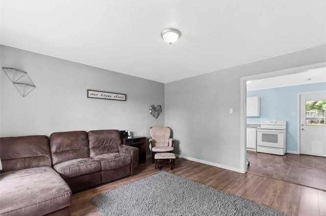 31 Warsen Ave #NA - Photo 4 of 16