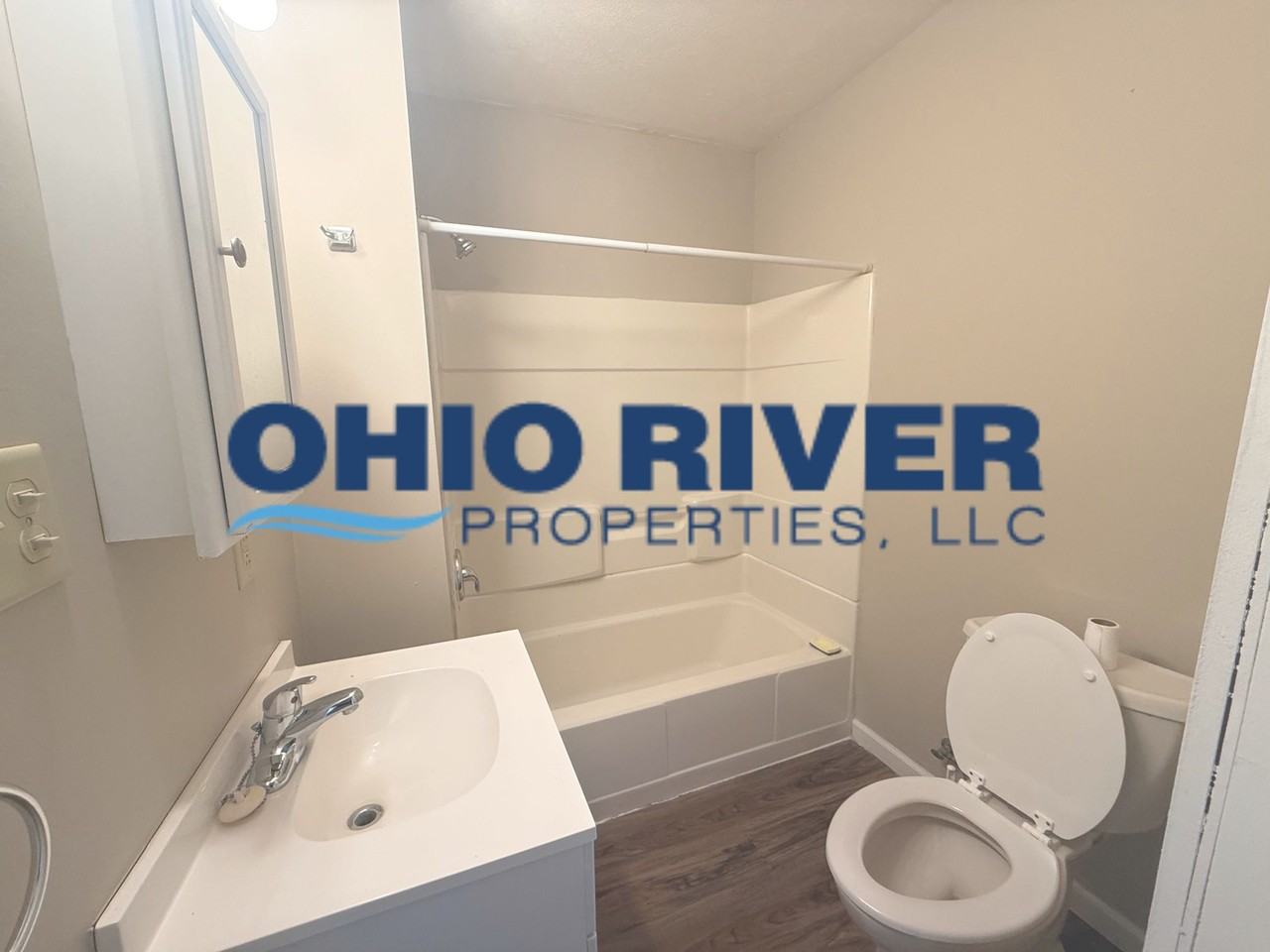 205 S 8th St #205 - Photo 7 of 12