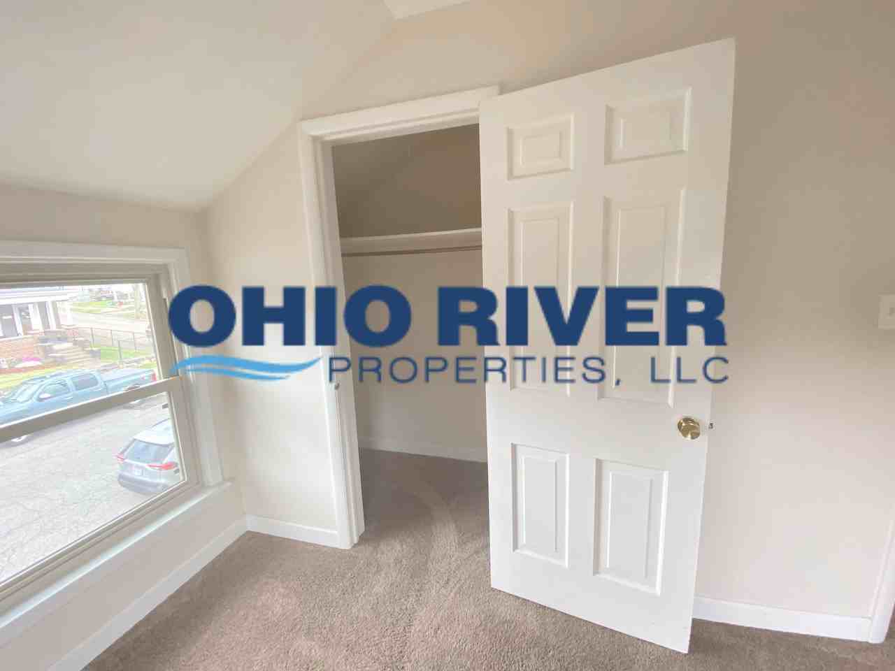 250 N 7th St - Photo 4 of 10
