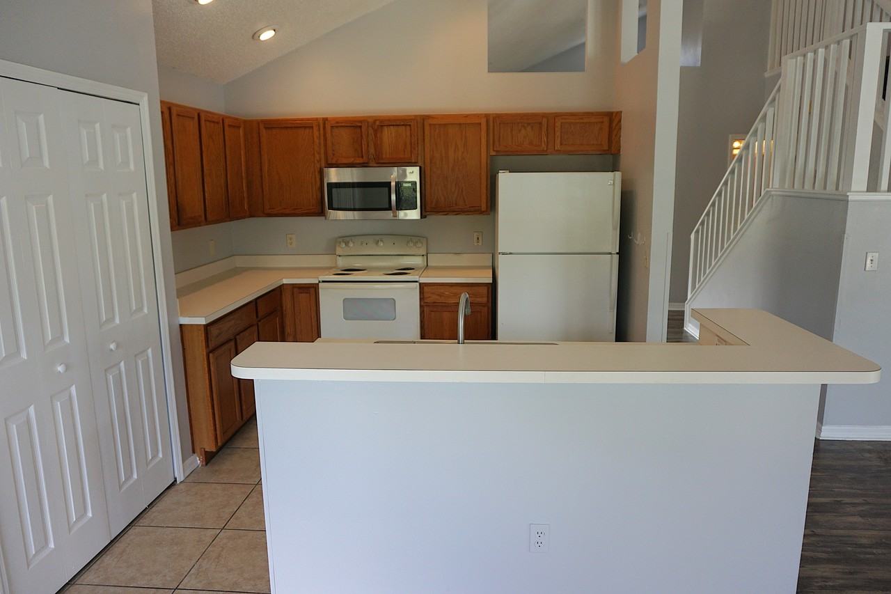 112 Canary Island Cir #NA - Photo 6 of 30