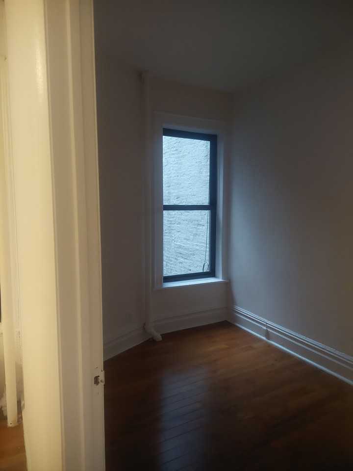 161 Rivington St #2B - Photo 6 of 9
