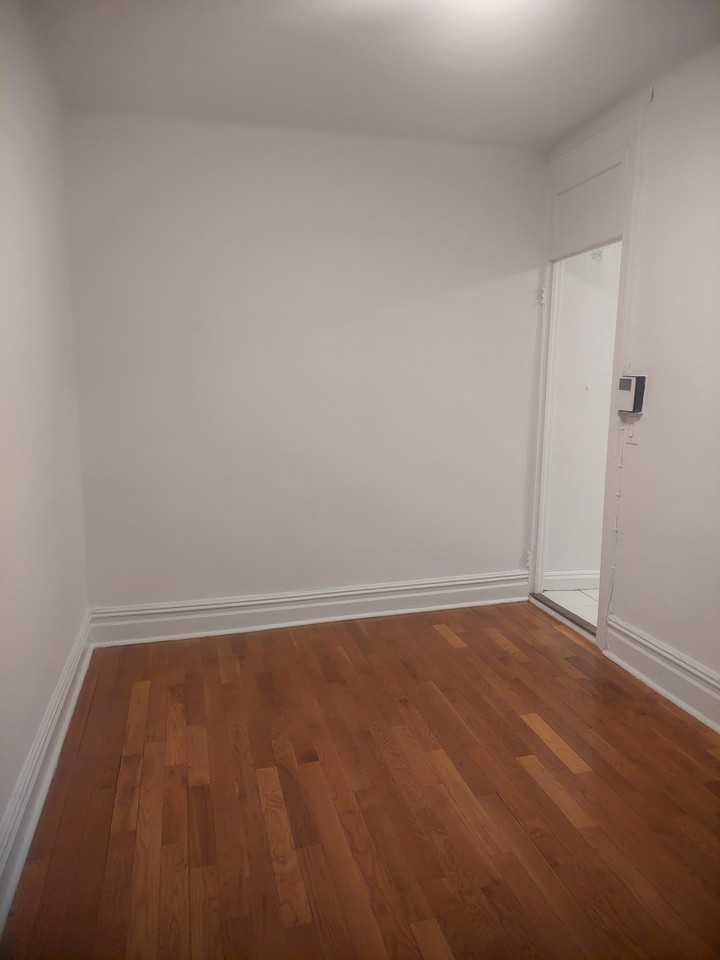161 Rivington St #2B - Photo 7 of 9