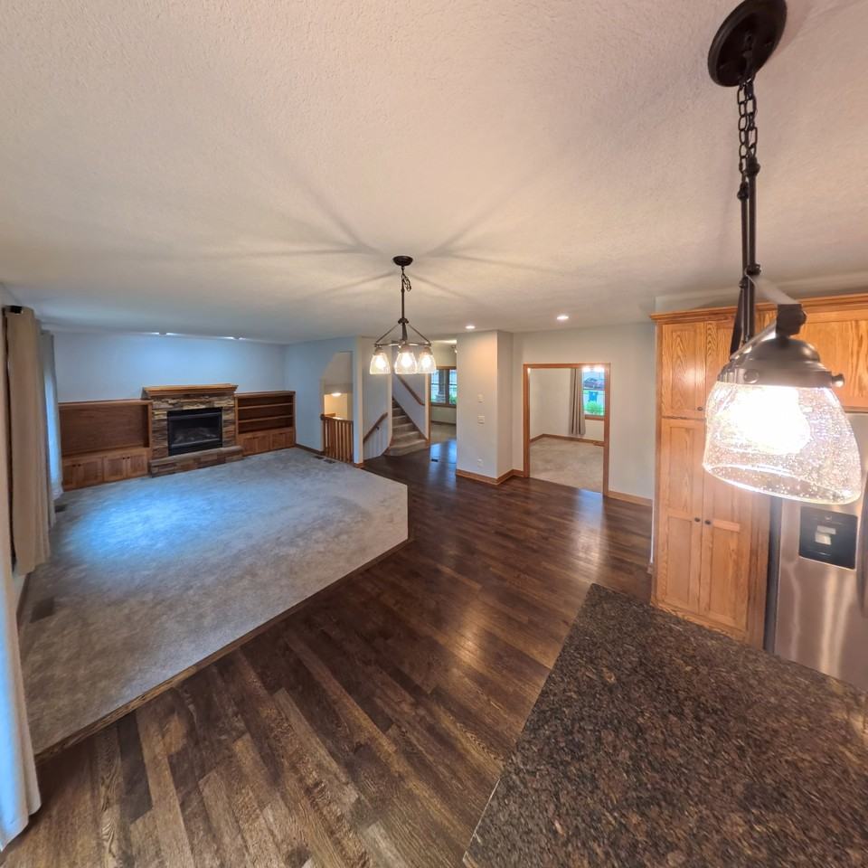 11956 Castle Rock Ct N #NA - Photo 5 of 20