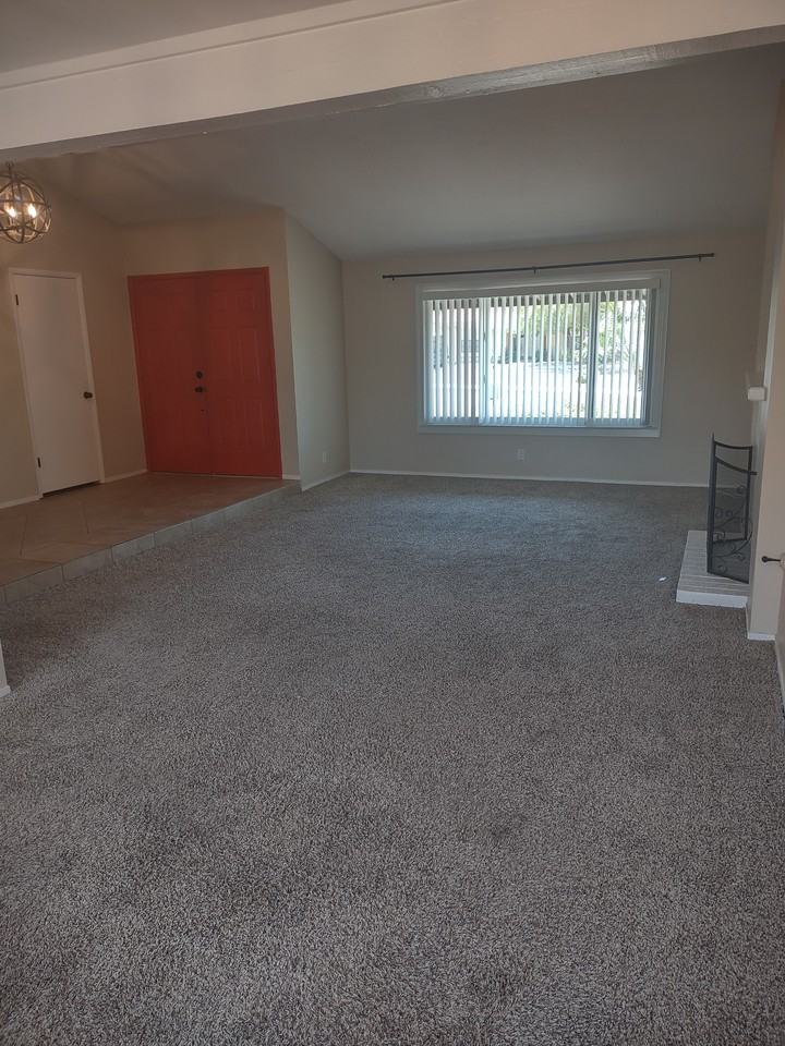 322 Esquina Dr #NA - Photo 3 of 36
