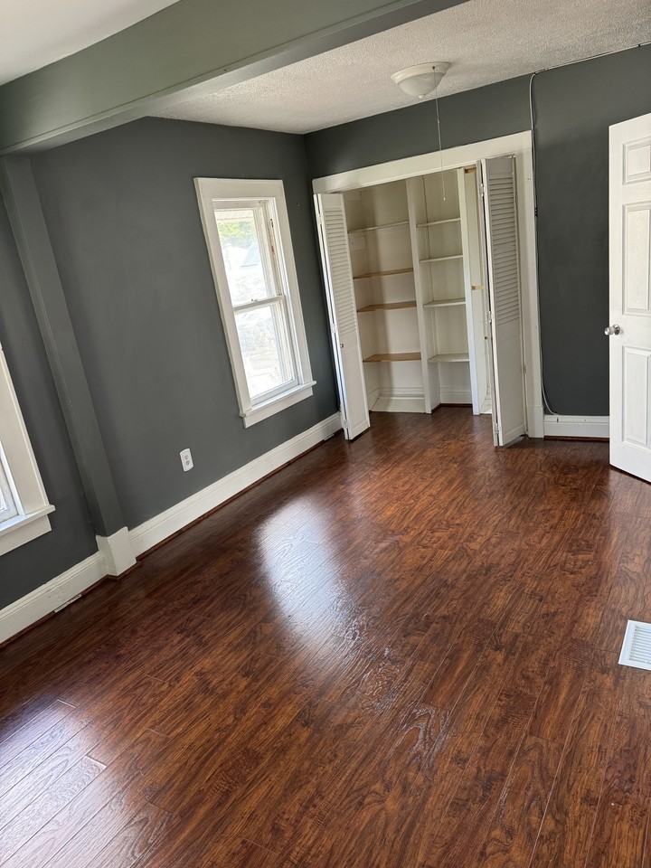 45 Henry Ave #NA - Photo 5 of 8