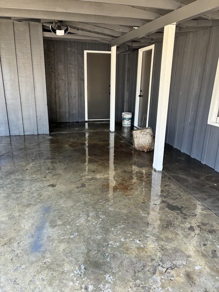627 S Chinowth St #1 - Photo 4 of 10