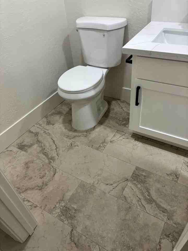 627 S Chinowth St #1 - Photo 7 of 10