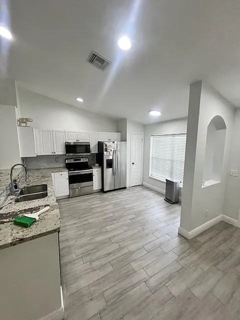 3316 15th St Sw #NA - Photo 6 of 18