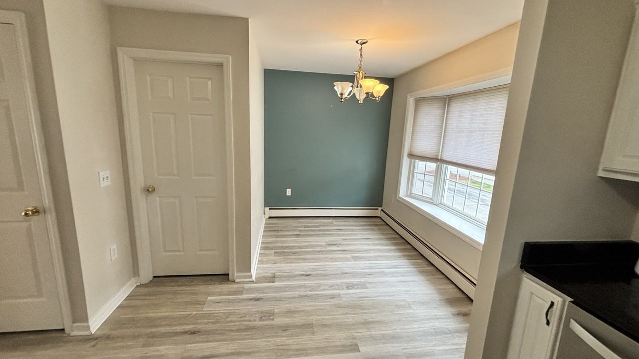 37 Glen Ave #18 - Photo 6 of 16