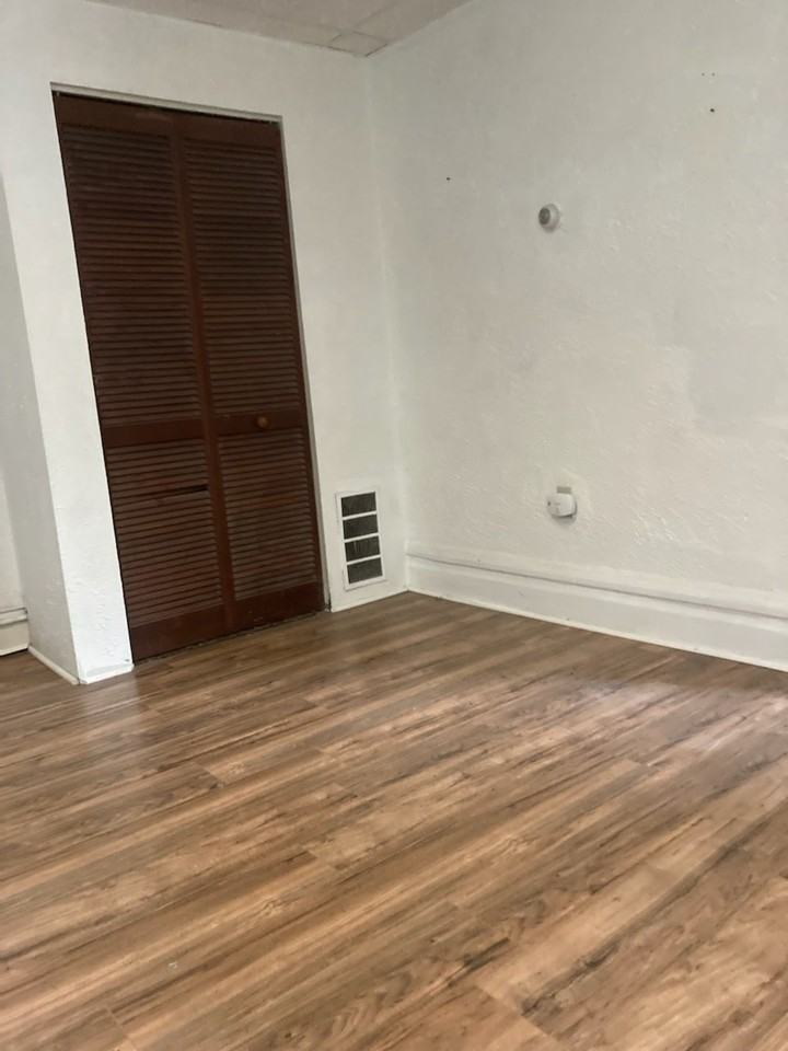 1512 Spring Garden Ave #3 - Photo 5 of 17