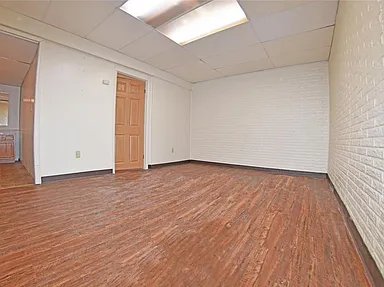 917 N 17th Ave #7 - Photo 2 of 7
