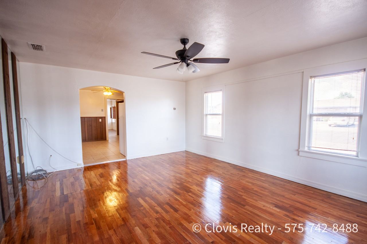 1020 Calhoun St #NA - Photo 3 of 22
