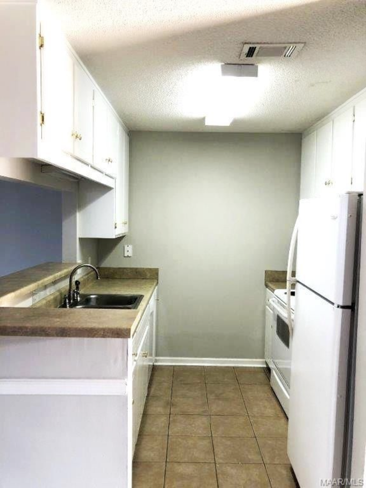 124 N Springview Dr #NA - Photo 4 of 20