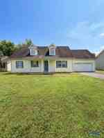 featured image of 2417 Planter Ct