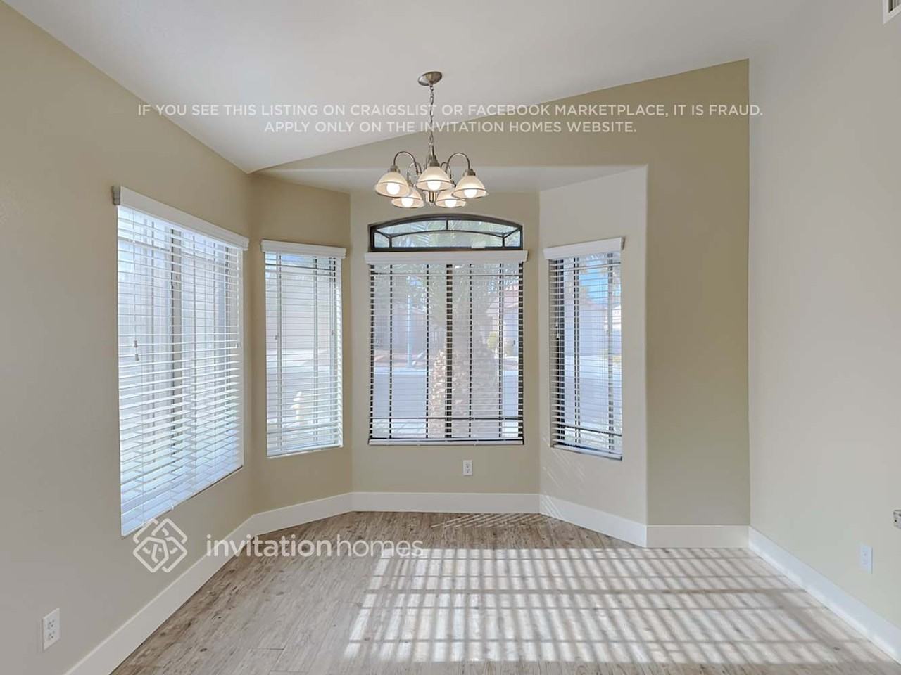 7901 March Brown Ave - Photo 7 of 17