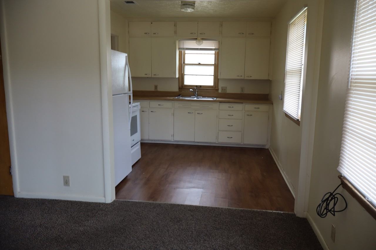 Prescott 416-418 E #1 - Photo 2 of 4