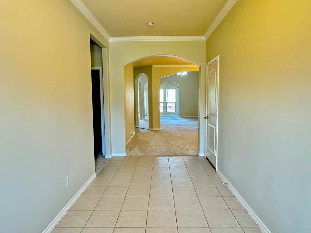 17713 Fruited Plain Ln #1 - Photo 3 of 23