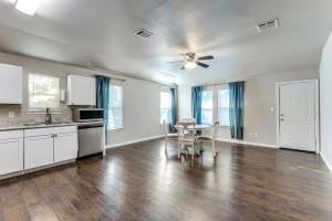 2719 Avenue J #1 - Photo 6 of 12