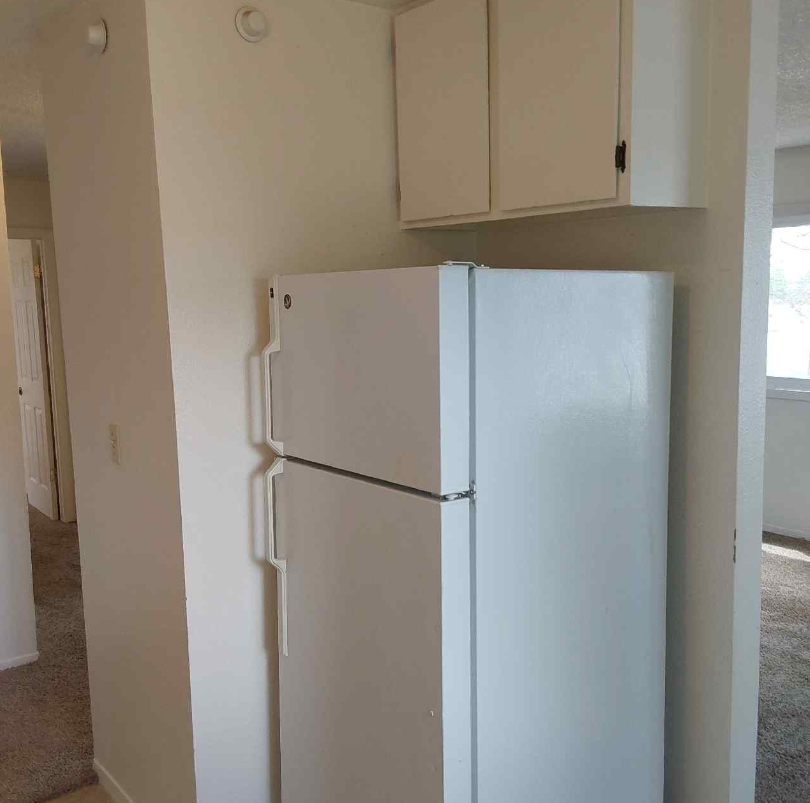 204 14th St #B - Photo 7 of 19