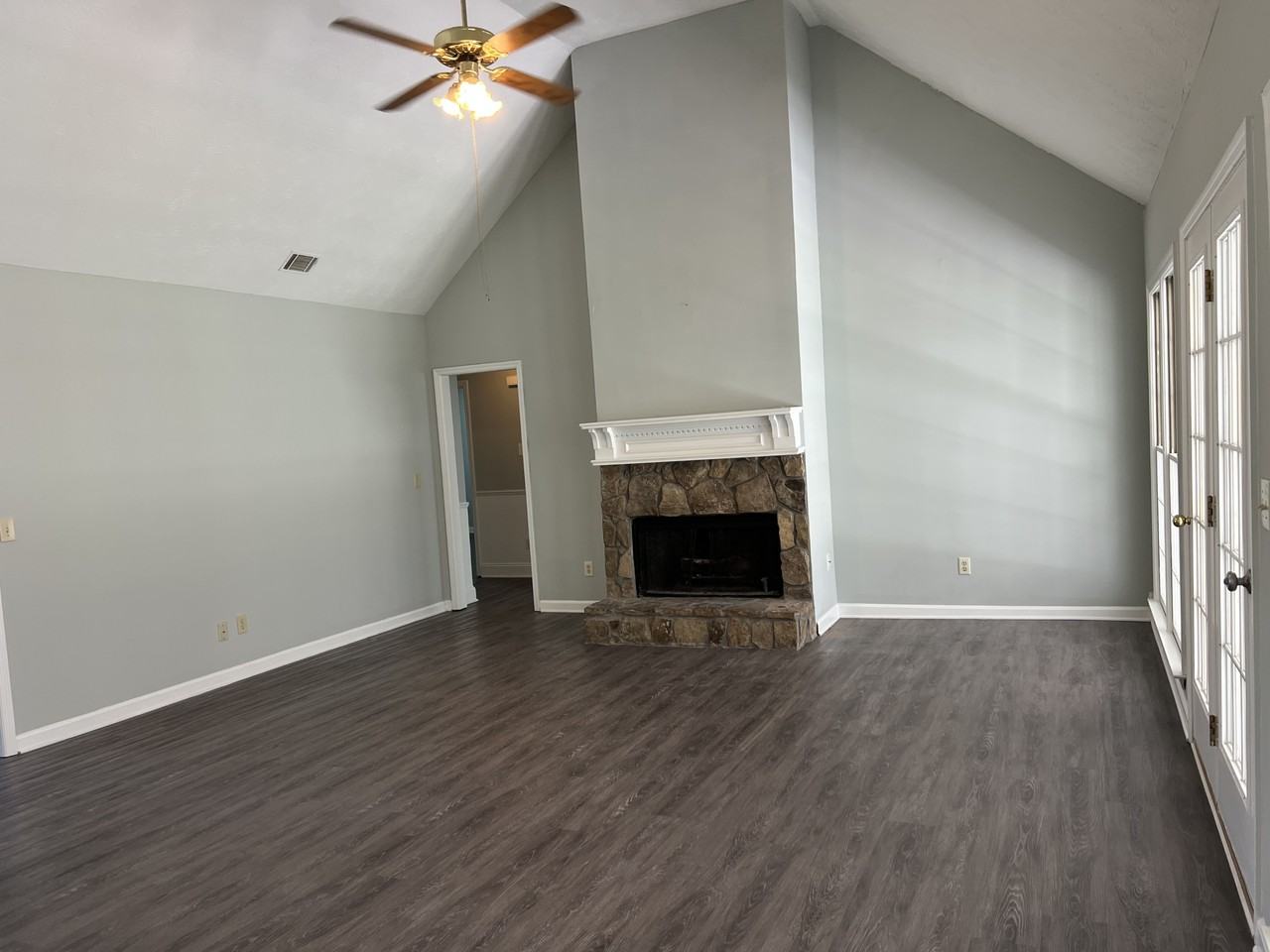1850 Ashton Brooke Ln #1 - Photo 4 of 10