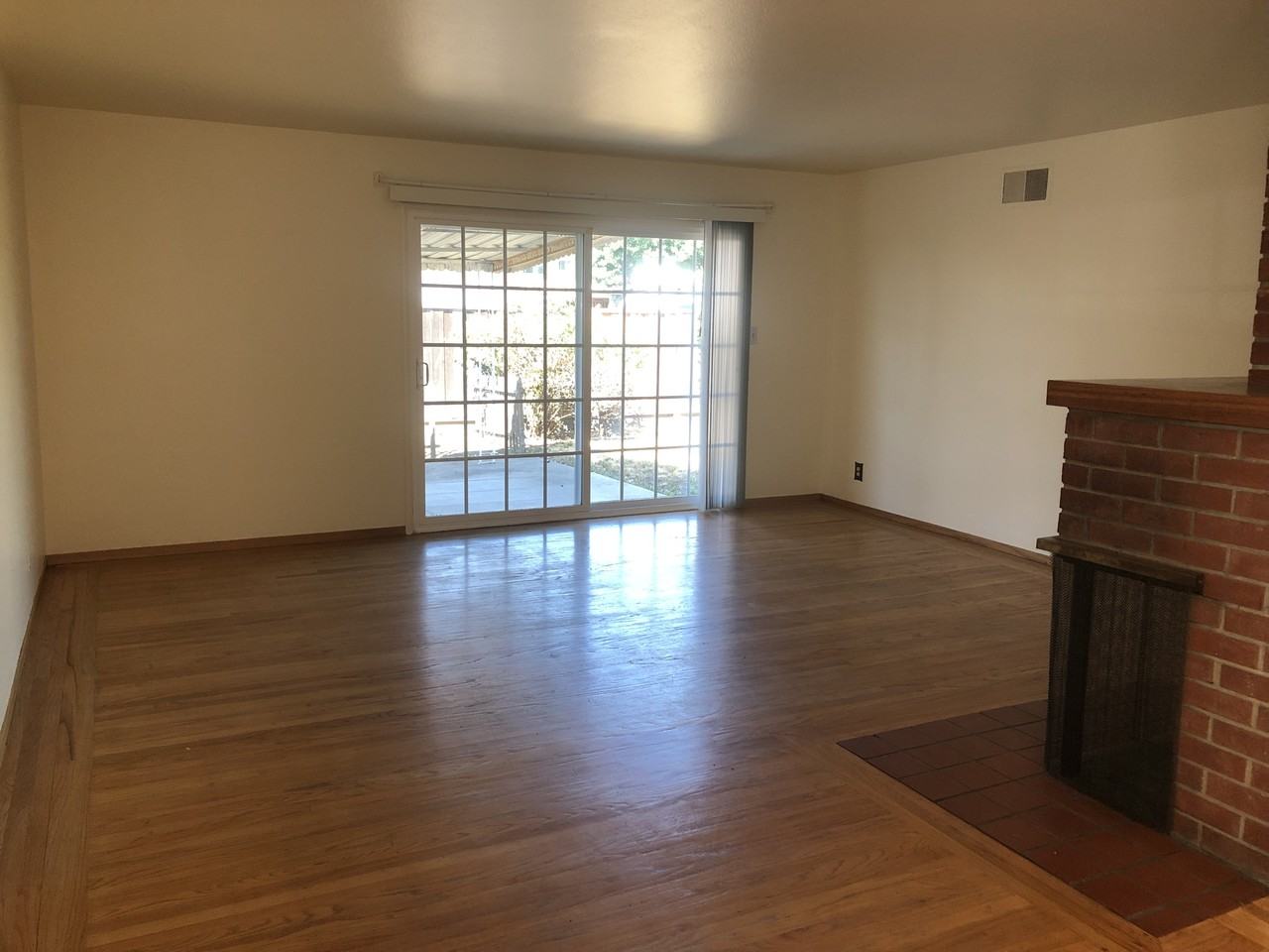 14322 Antone Ct #1 - Photo 3 of 20