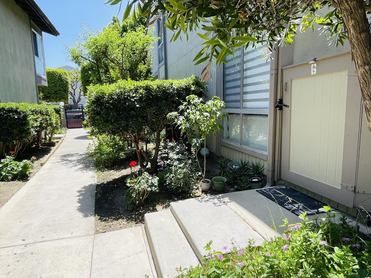 817 W 232nd St #G - Photo 3 of 24