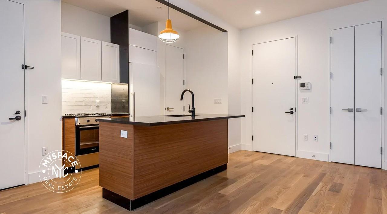 83 Winthrop St #1B - Photo 6 of 19