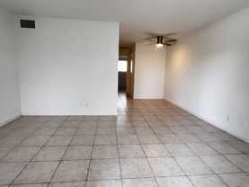 4529 Ne 21st Ave #3 - Photo 1 of 1