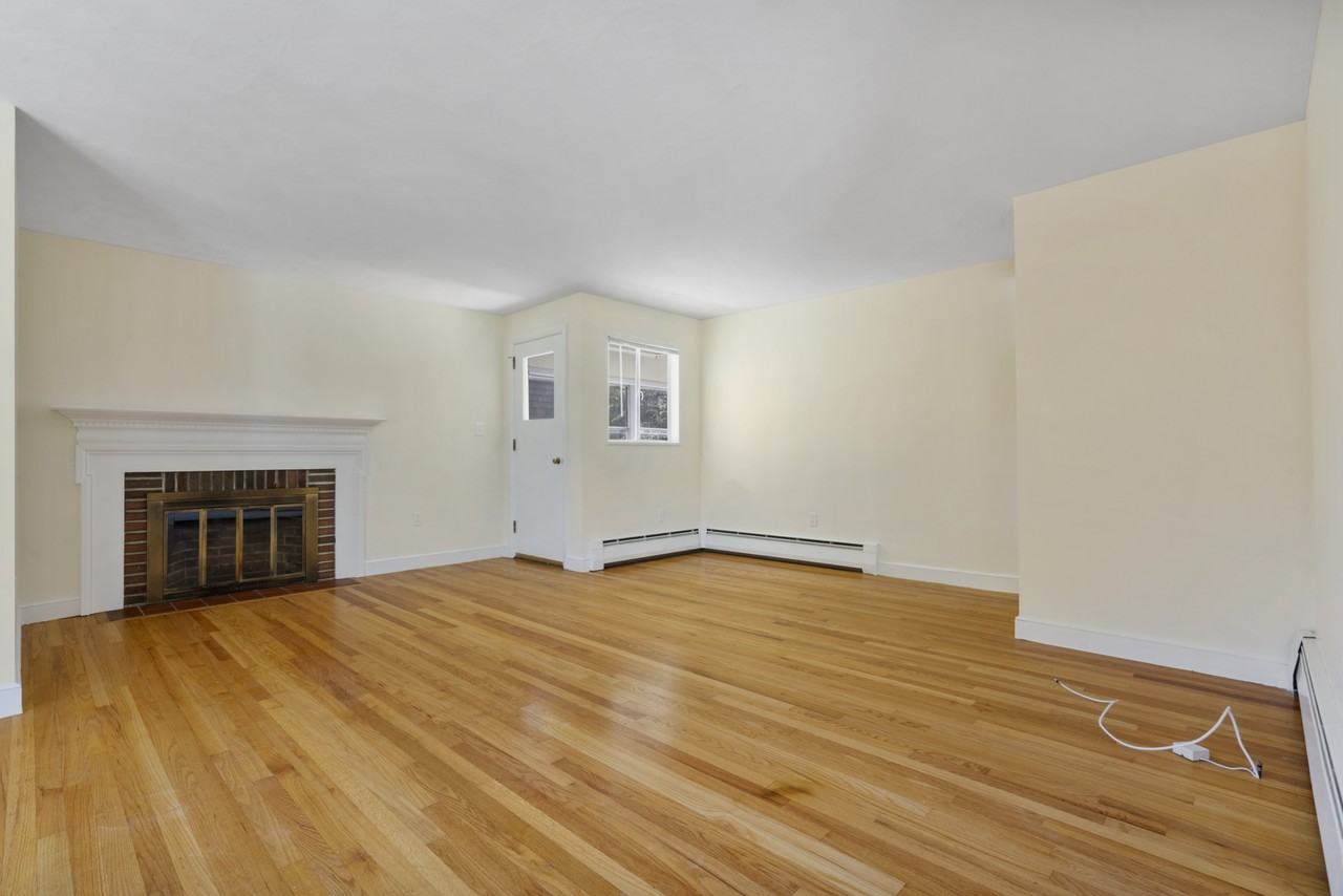 27 Hermon St #1 - Photo 2 of 27