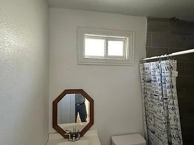 108 W Kansas Ave - Photo 2 of 4