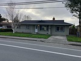 featured image of 3062 Janes Rd