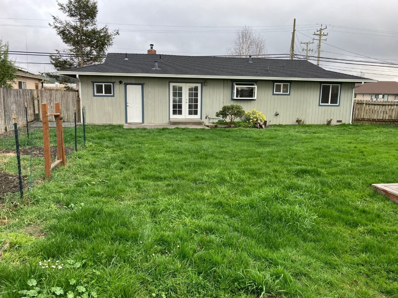 3062 Janes Rd - Photo 3 of 11