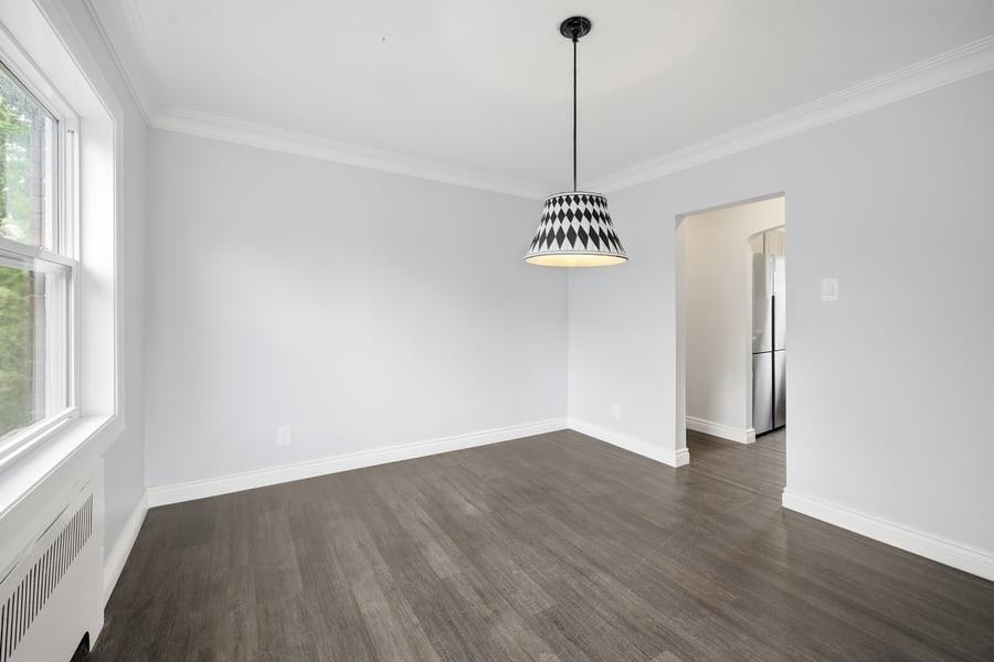 383 Main St - Photo 7 of 13