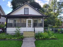 featured image of 1427 N Court St #1
