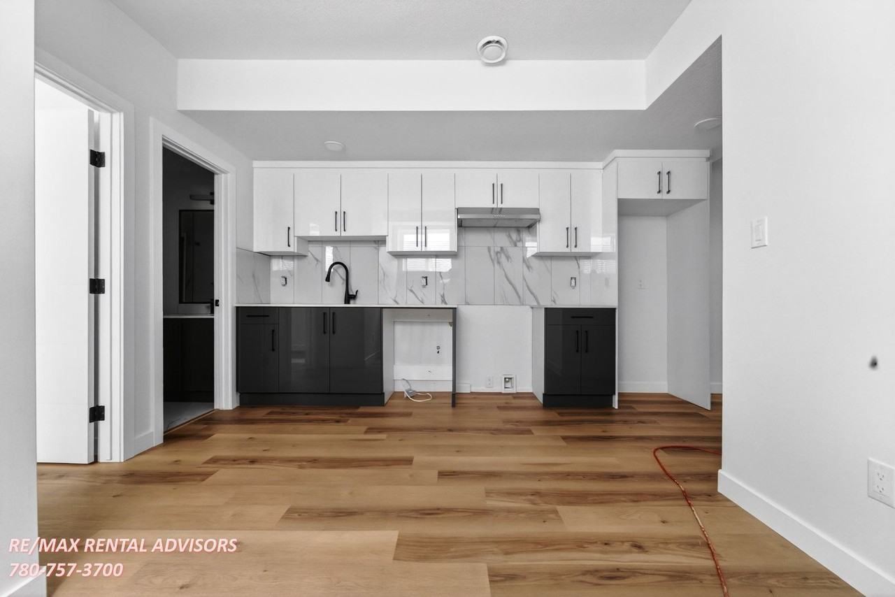 BSMT #1 4836 11A Avenue Northwest - Photo 4 of 14