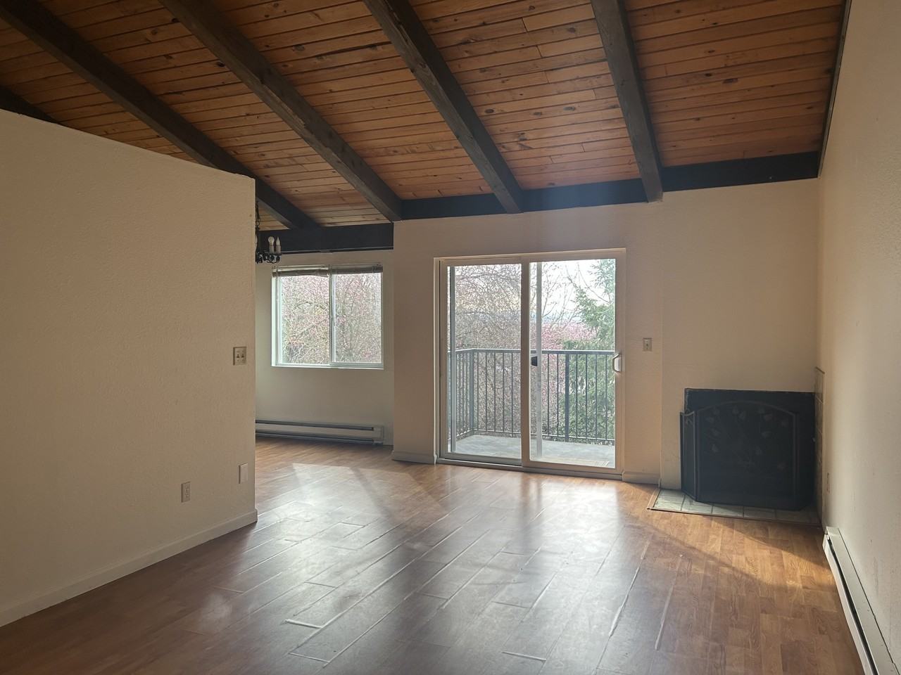 15280 Macadam Rd S #1 - Photo 3 of 9