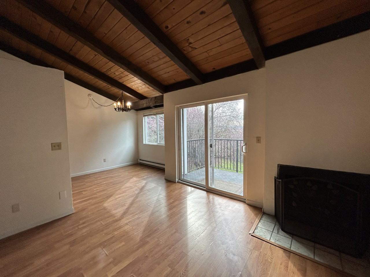 15280 Macadam Rd S #1 - Photo 4 of 9